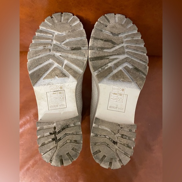 Dolce Vita Haddie Wedge Chelsea Boot Snakeskin White - Picture 4 of 8